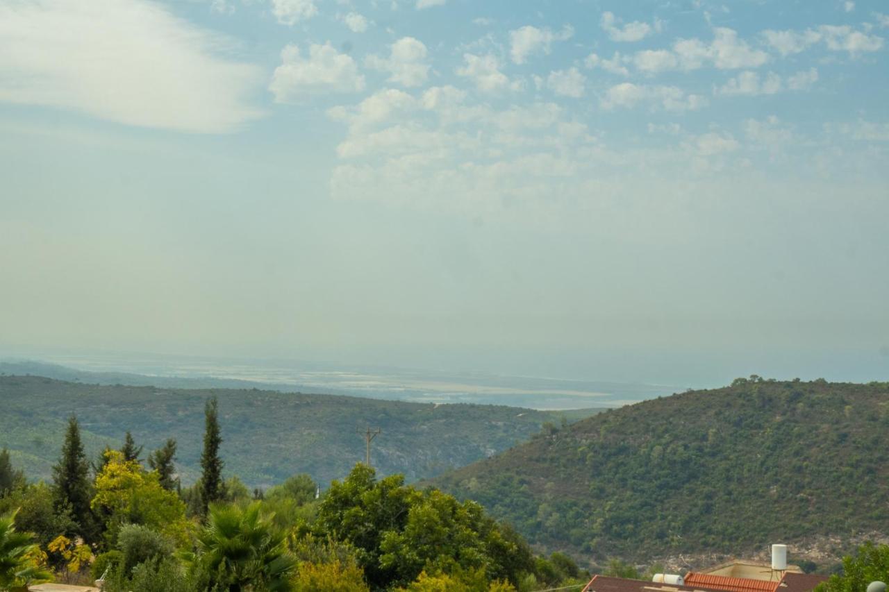 Beit Oren Hotel Eksteriør billede